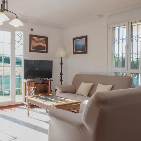 Avg Estanco 252 希洪