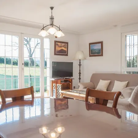 Avg Estanco 252 希洪