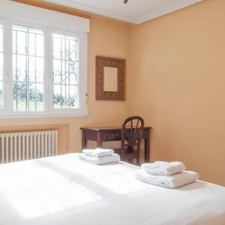 Avg Estanco 252 * Gijon